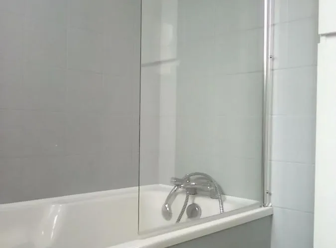 T3 Au 1er Etage Avec Un Balcon Appartement