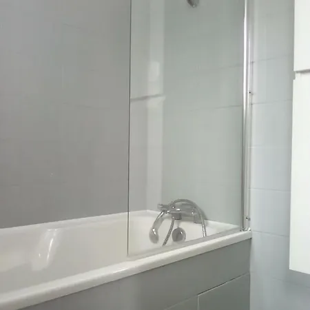 T3 Au 1er Etage Avec Un Balcon 公寓